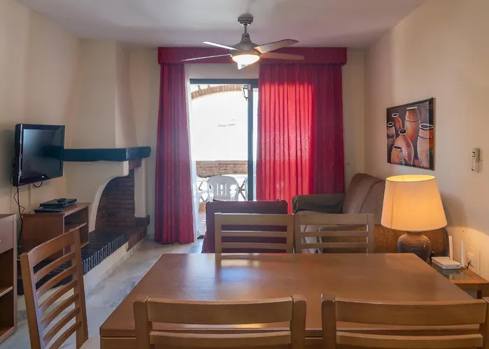 Casa Maryna Calahonda By Casa Del Sol Hr
